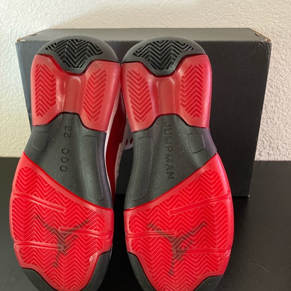 NEW NIKE AIR JORDAN MAXIN 200 (GS) SZ 5Y WHITE/BLACK-GYM RED-WHITE CD6123 106 - Picture 4 of 15